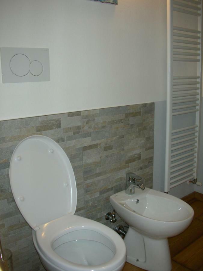 Nice Apartments In Downtown Bologna Bagian luar foto