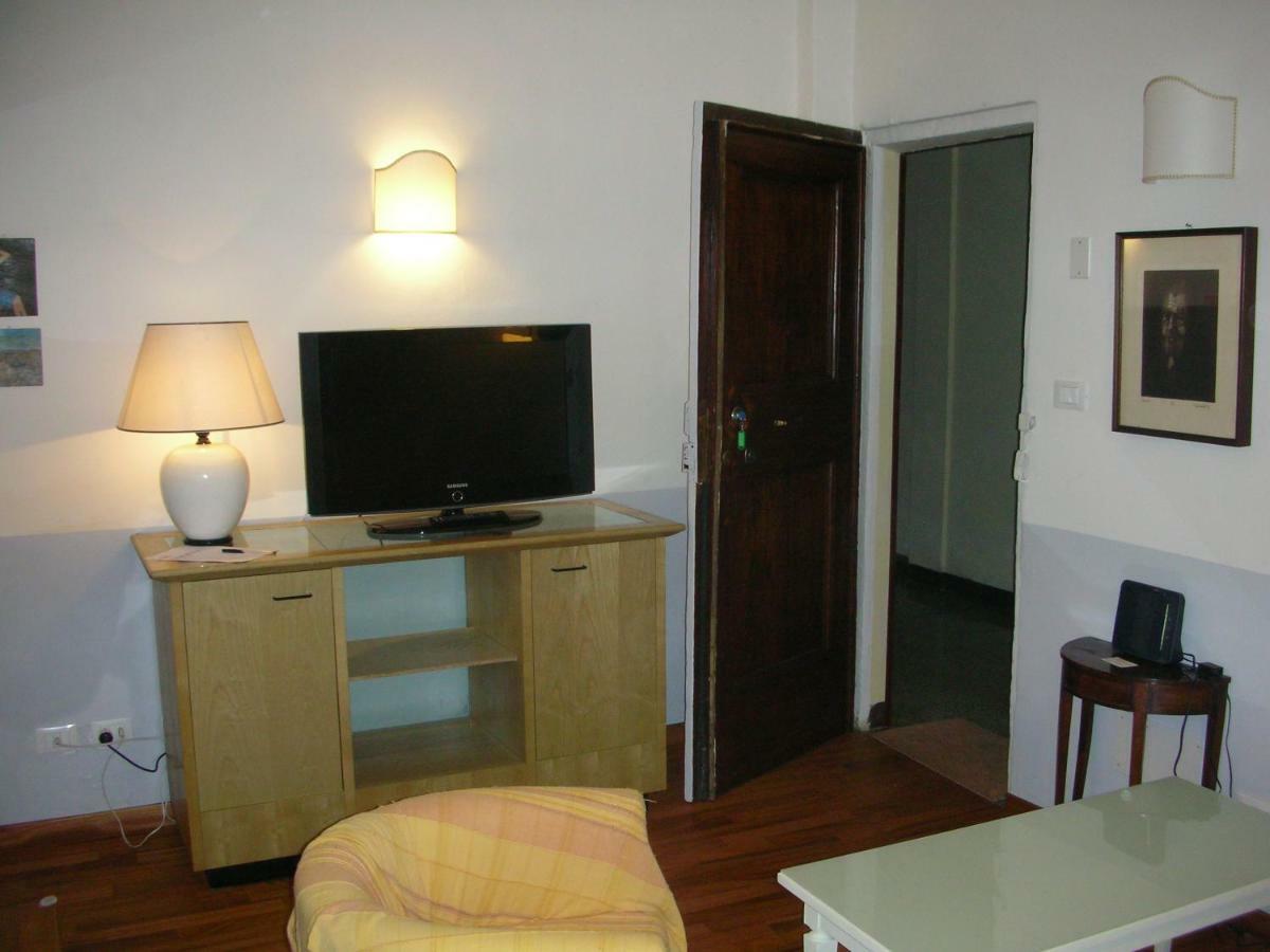 Nice Apartments In Downtown Bologna Bagian luar foto