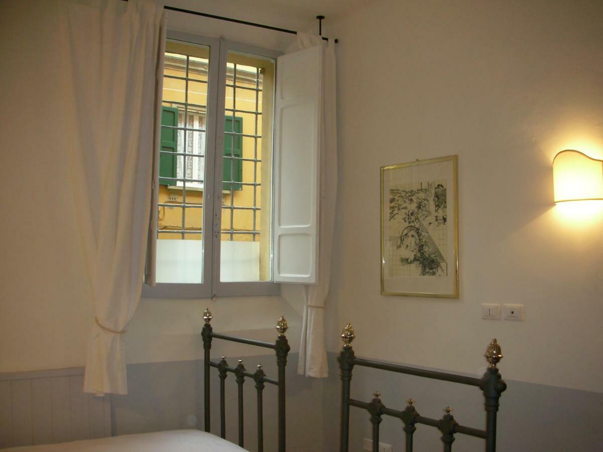 Nice Apartments In Downtown Bologna Bagian luar foto